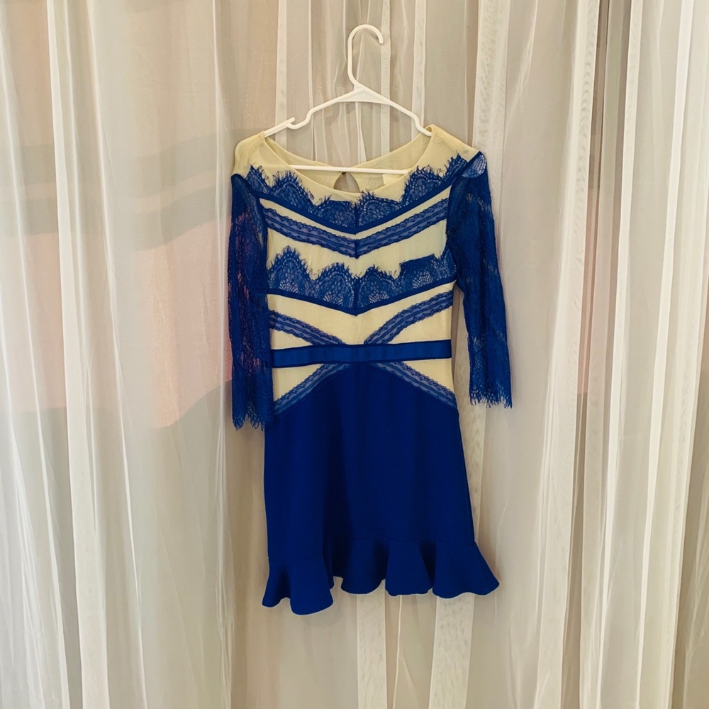 Three floor like dress. Lace eyelash dress
